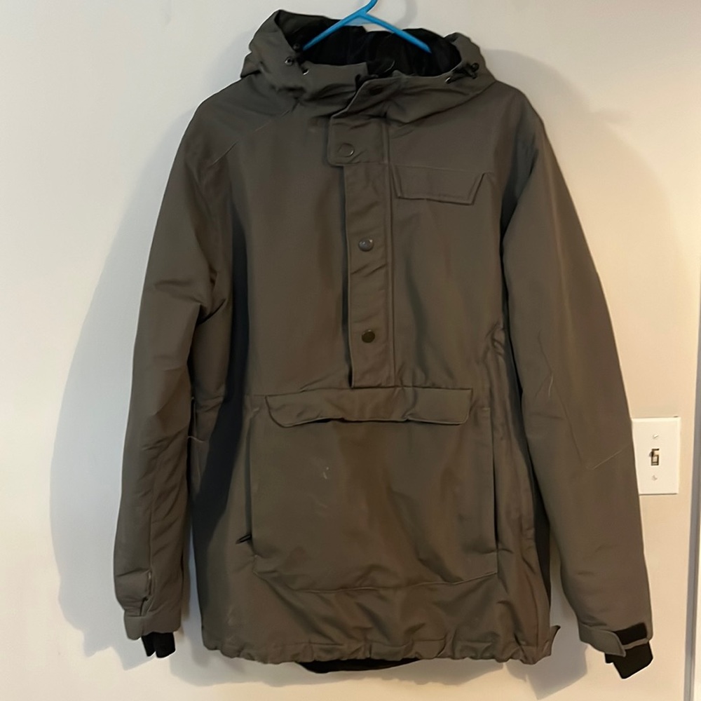 Iceburg outerwear ski/snowboard jacket